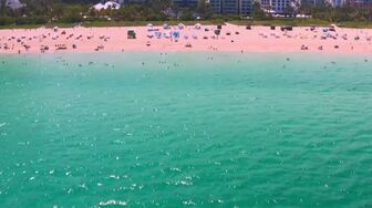 Escape to Florida S01E03 WEB H264-RBB